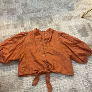 Lanhtropy Women's Rust Button-Up Top size Medium